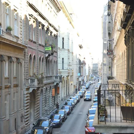 Rbnb - Inner I. 3* Budapest