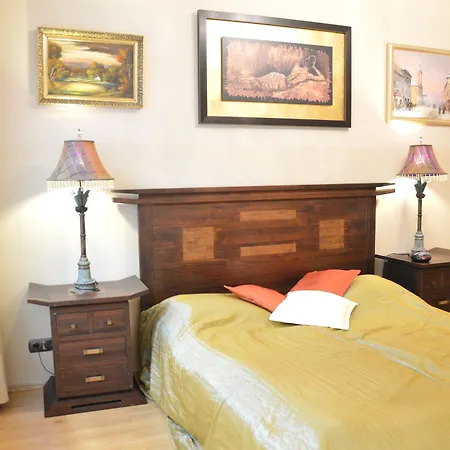 Inn Rbnb - Inner I. 3*