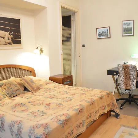 Rbnb - Inner I. Inn 3*